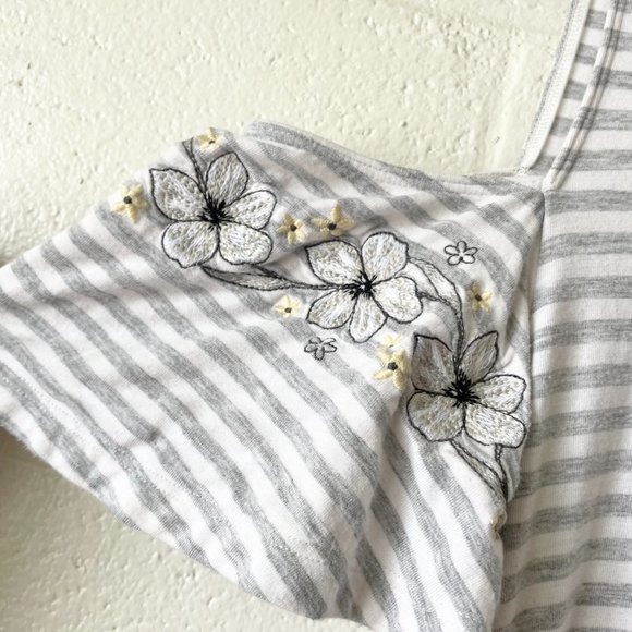 Style & Co Gray White Striped Floral Embroidered Off Shoulder Dress Womens Large - Picture 2 of 5